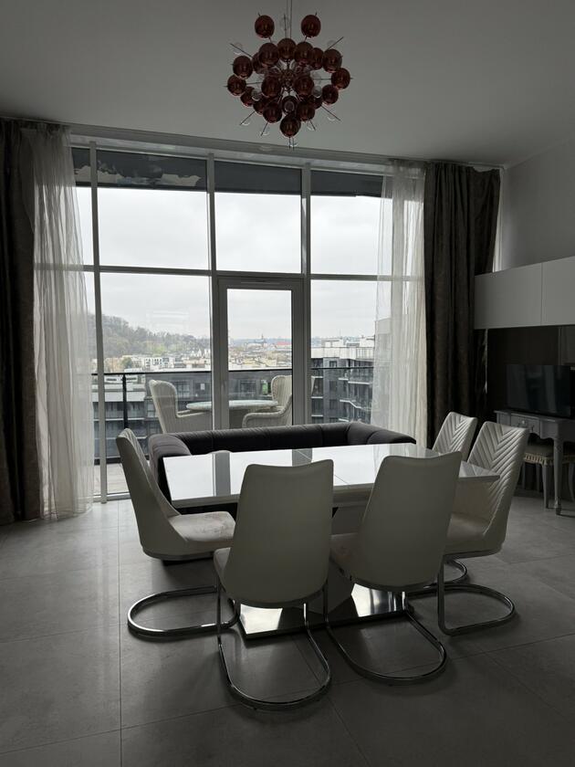 Чорновола, Шевченківський район