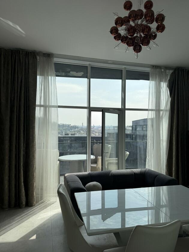 Чорновола, Шевченківський район