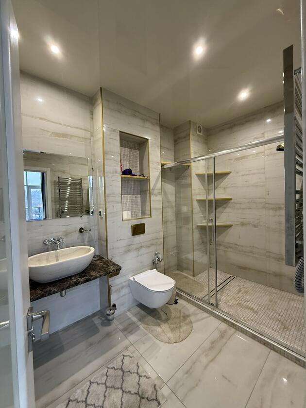 Чорновола, Шевченківський район