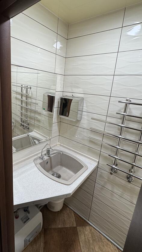 Єфремова  84, Франківський район