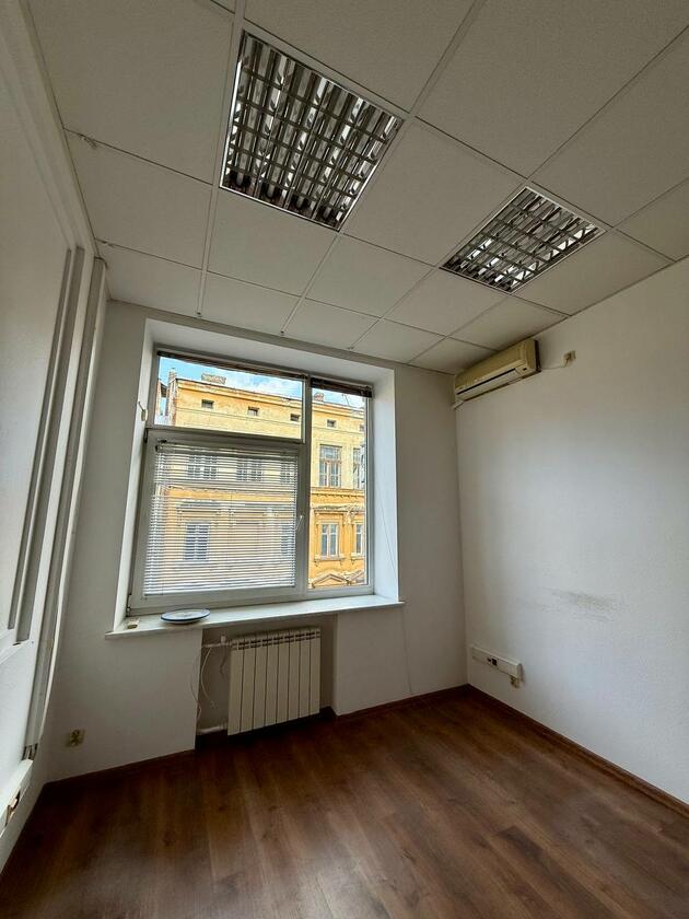 Пекарська 7, Галицький район Пекарська 7, Галицький район