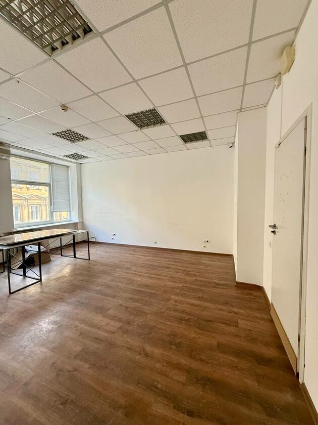 Пекарська 7, Галицький район Пекарська 7, Галицький район