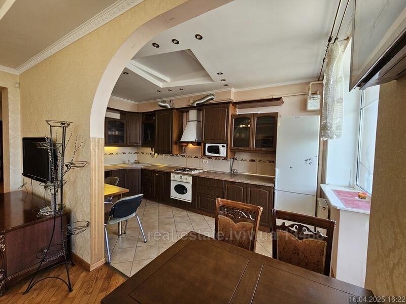 Петлюри, Залізничний район