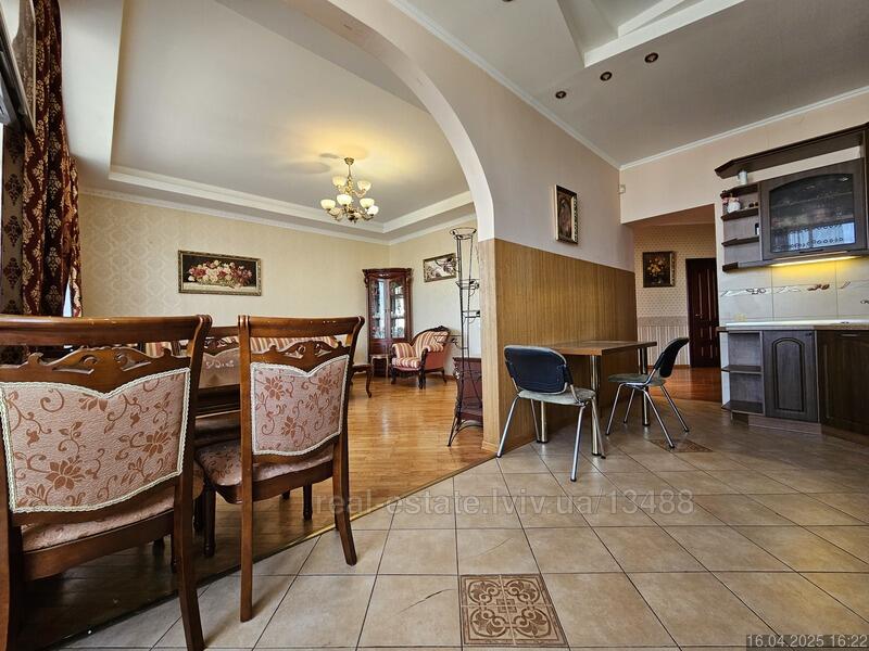 Петлюри, Залізничний район