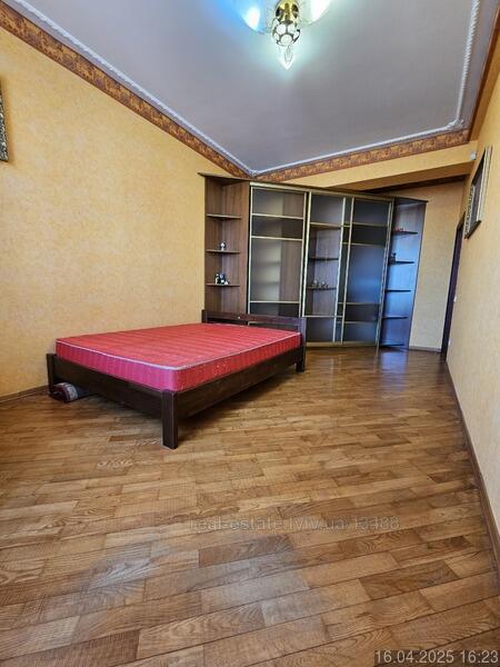 Петлюри, Залізничний район