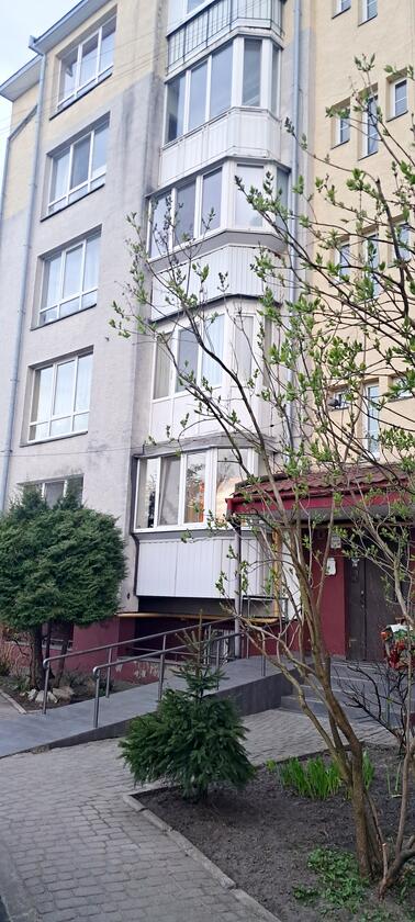 Глинянський тракт 55, Личаківський район