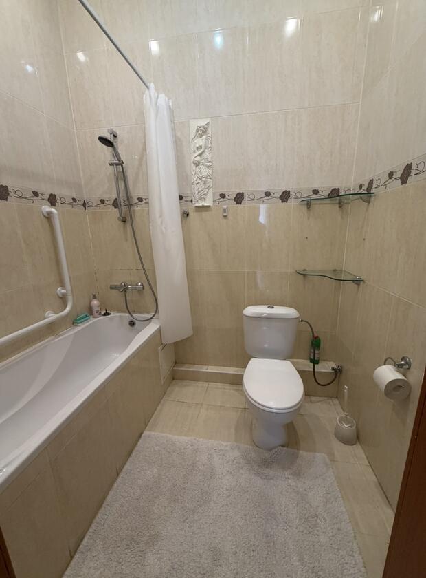 Єфремова , Франківський район