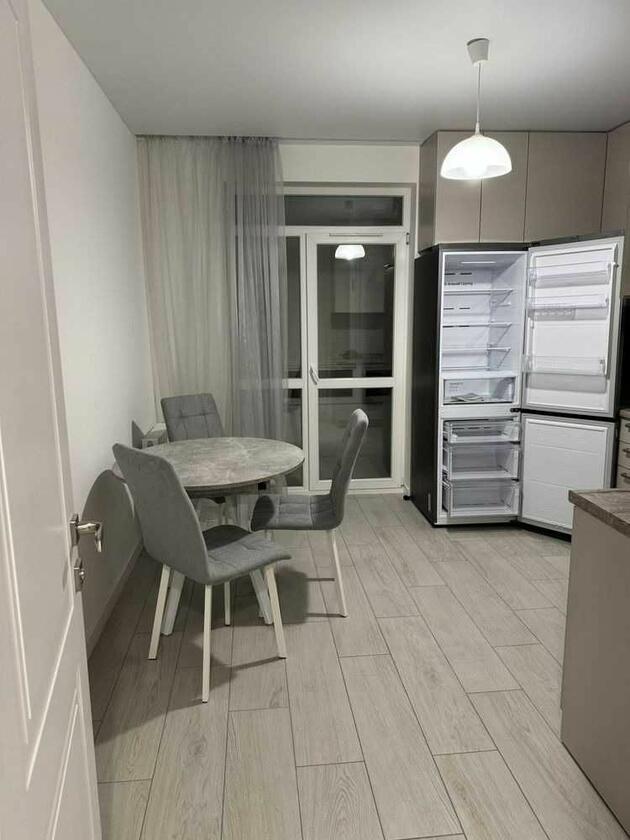 Володимира Великого, Франківський район