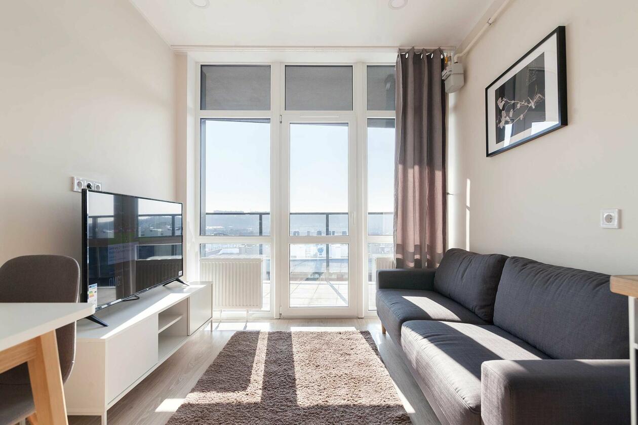 Чорновола, Шевченківський район