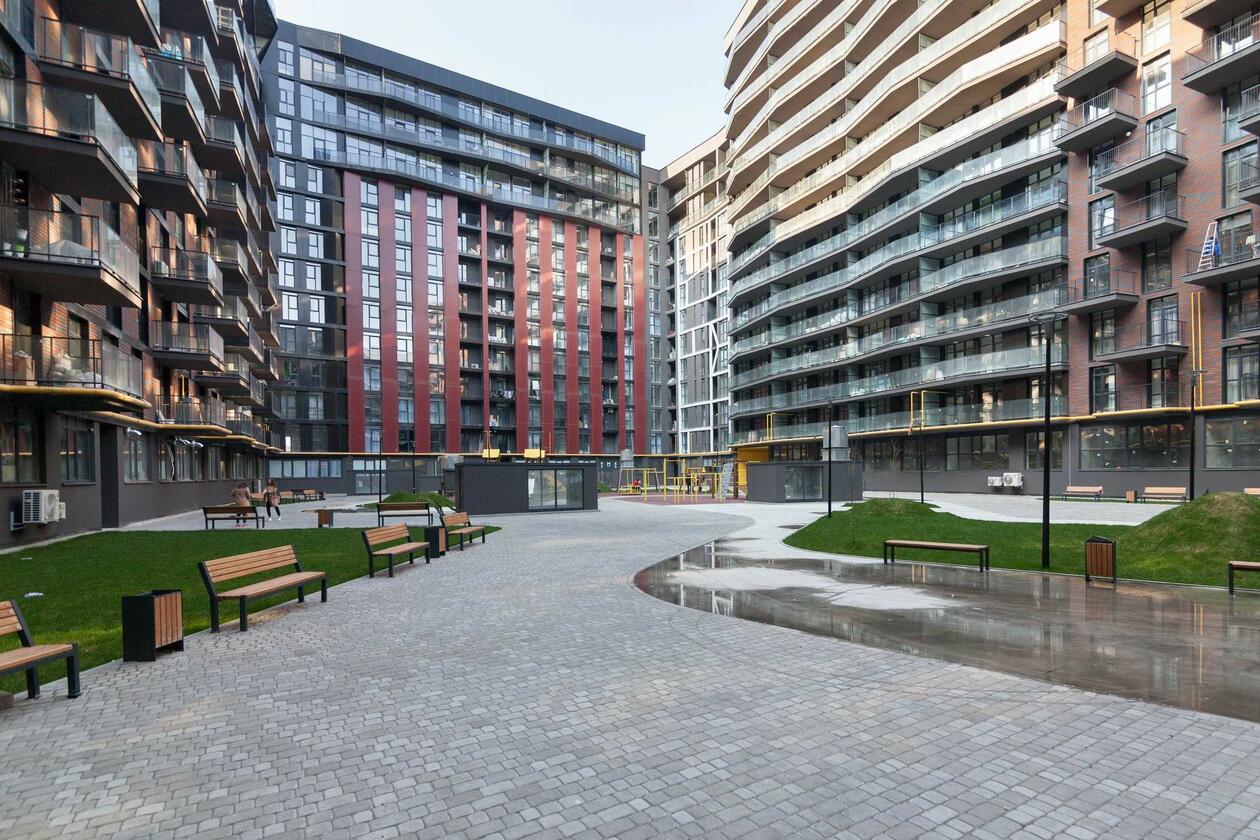 Чорновола, Шевченківський район