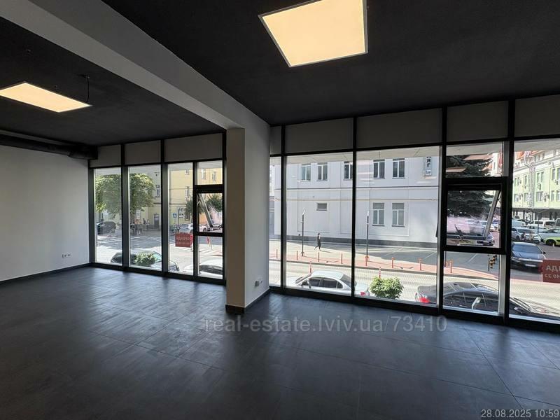 героїв упа, Франківський район