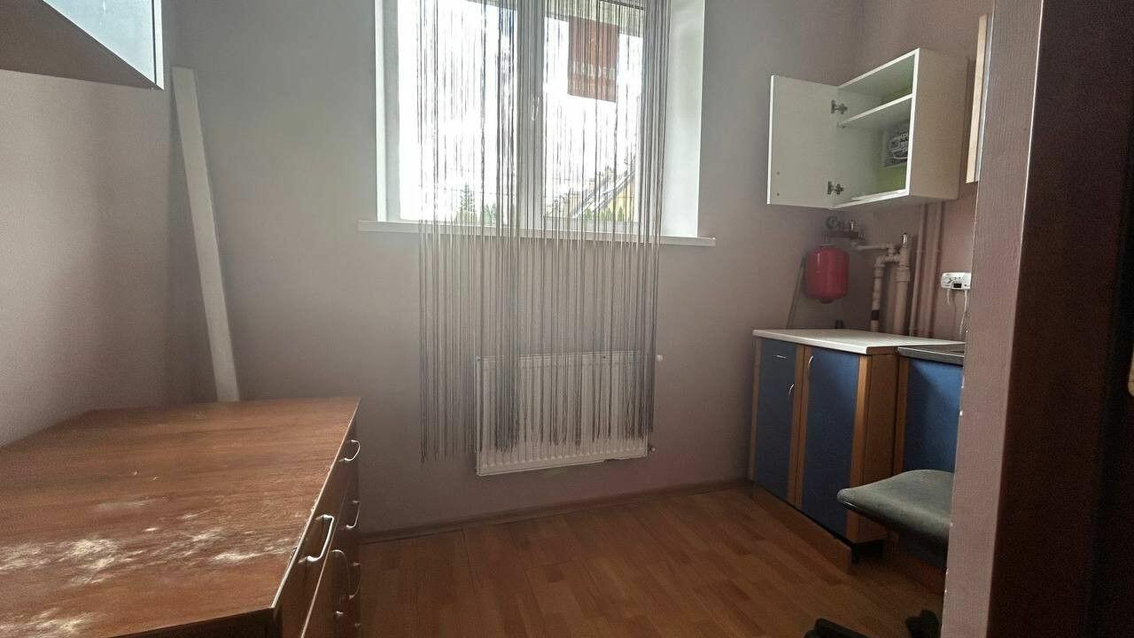 Роксоляни, Залізничний район