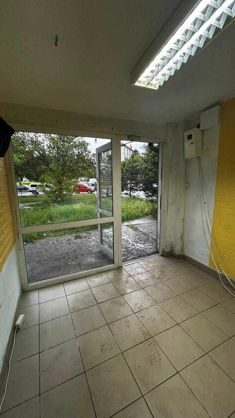 Луганська, Сихівський район