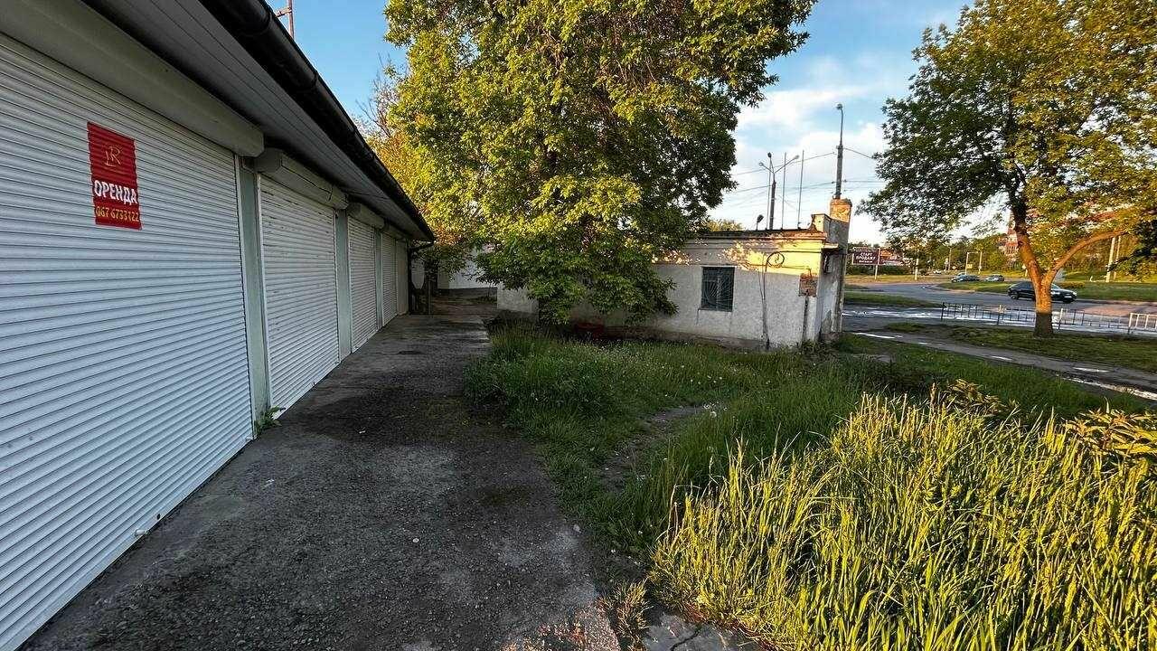 Луганська, Сихівський район