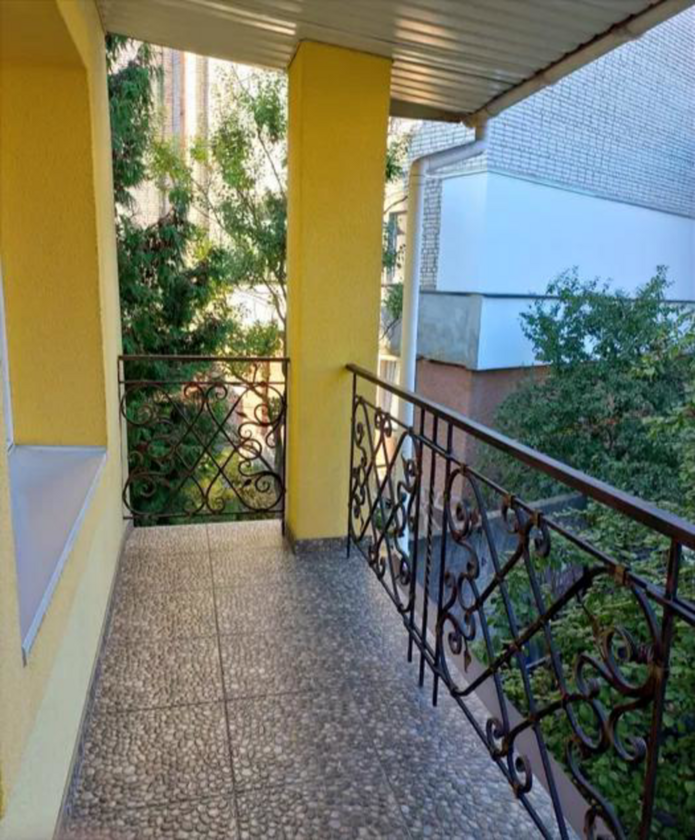 Шполянська 18a, Шевченківський район