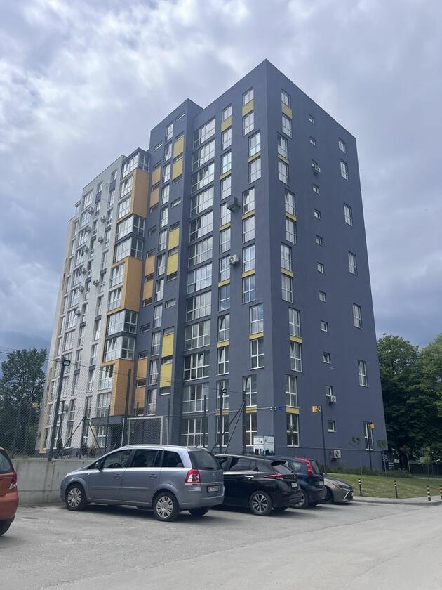 Гніздовського, Сихівський район