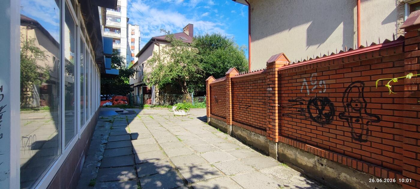 Китайська, Личаківський район