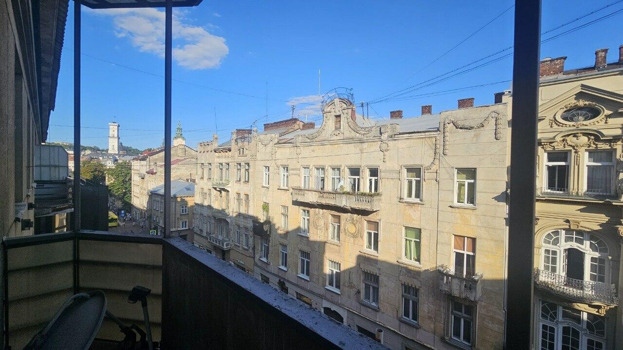 Дорошенка, Галицький район