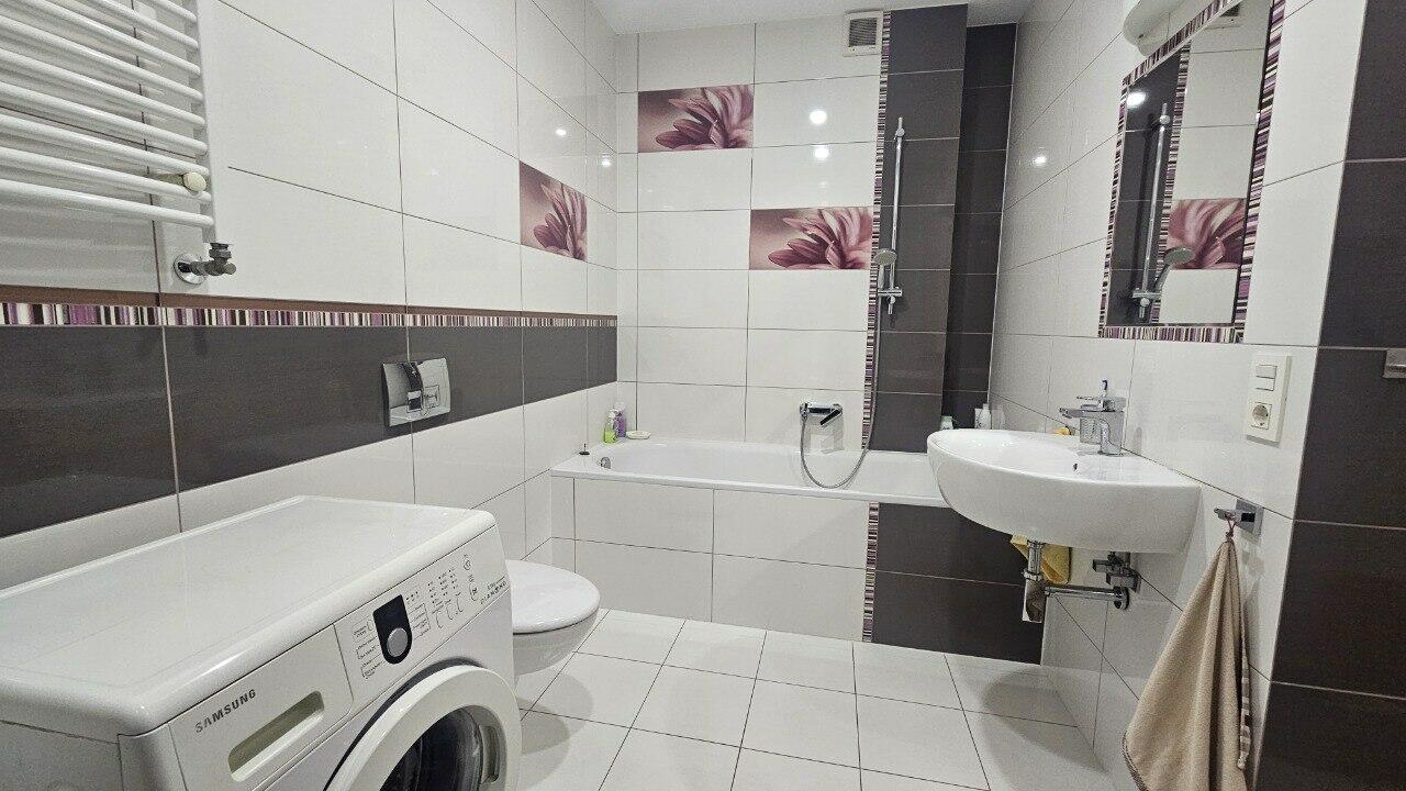 Дорошенка, Галицький район