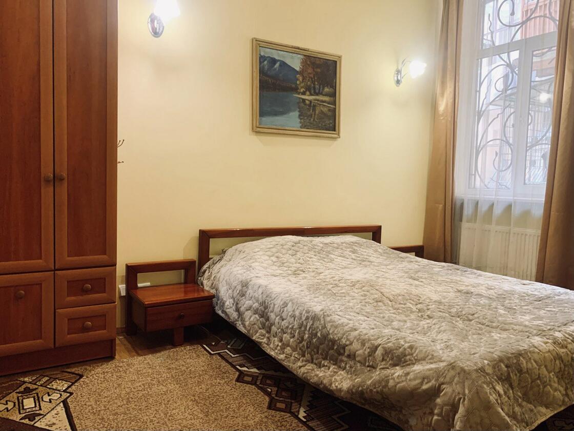 Франківський район