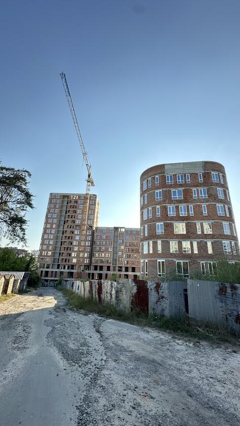 Миколайчука 38, Шевченківський район Миколайчука 38, Шевченківський район