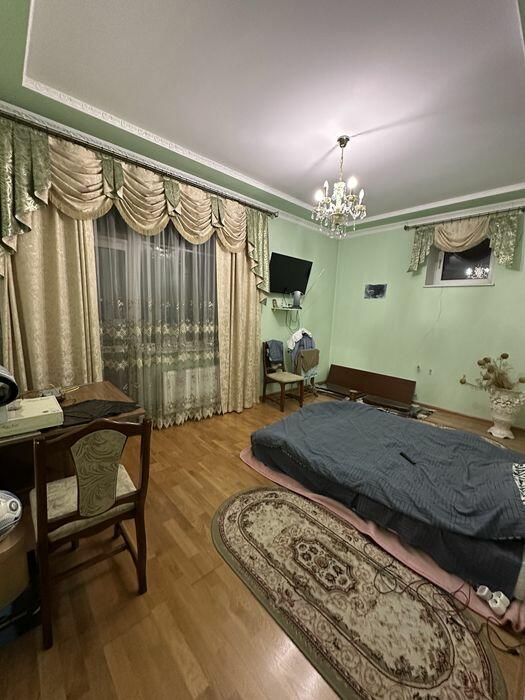 Вул. Симона Петлюри 34а, Франківський район