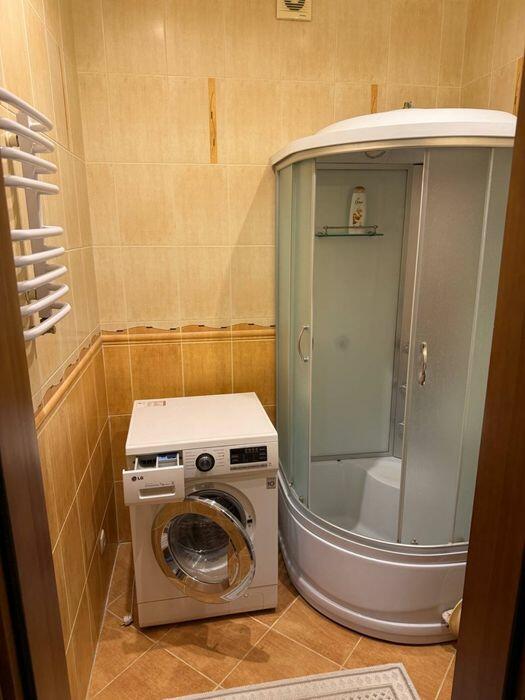 Вул. Симона Петлюри 34а, Франківський район