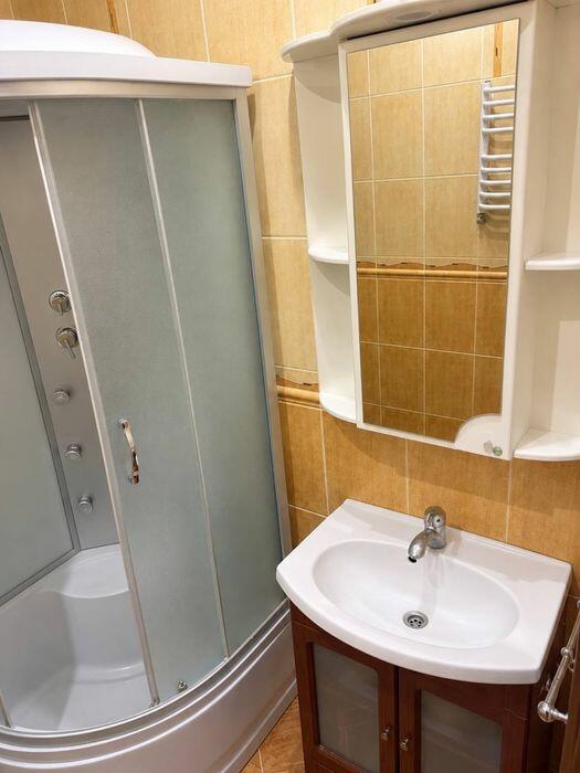 Вул. Симона Петлюри 34а, Франківський район