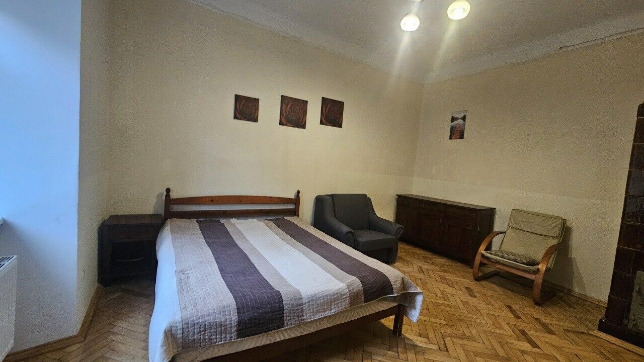 Староєврейська 4, Галицький район